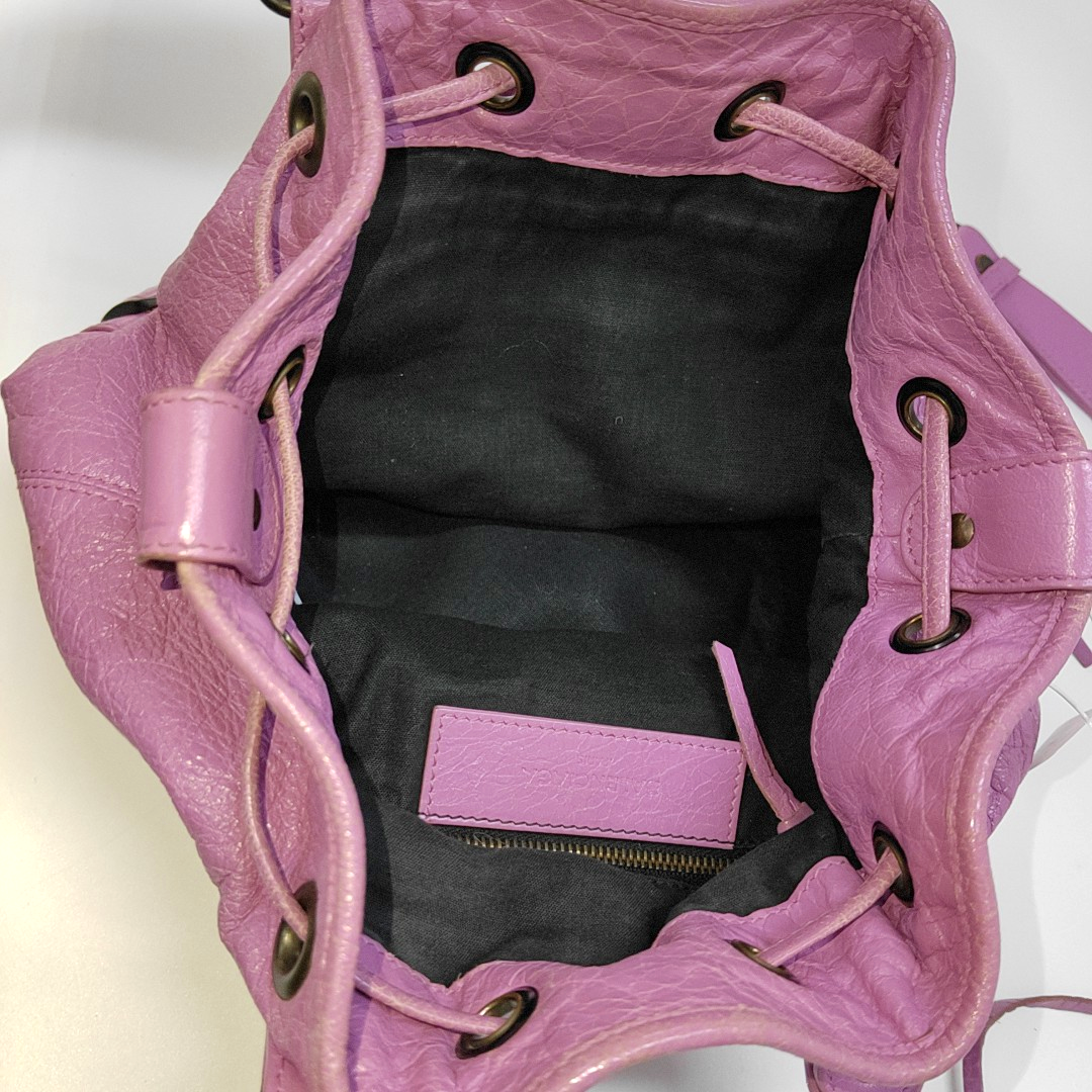 Pompon Bag Calfskin Purple