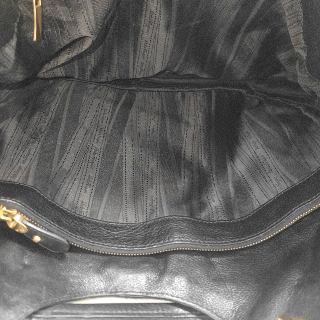 Betulla Large Calfskin Black