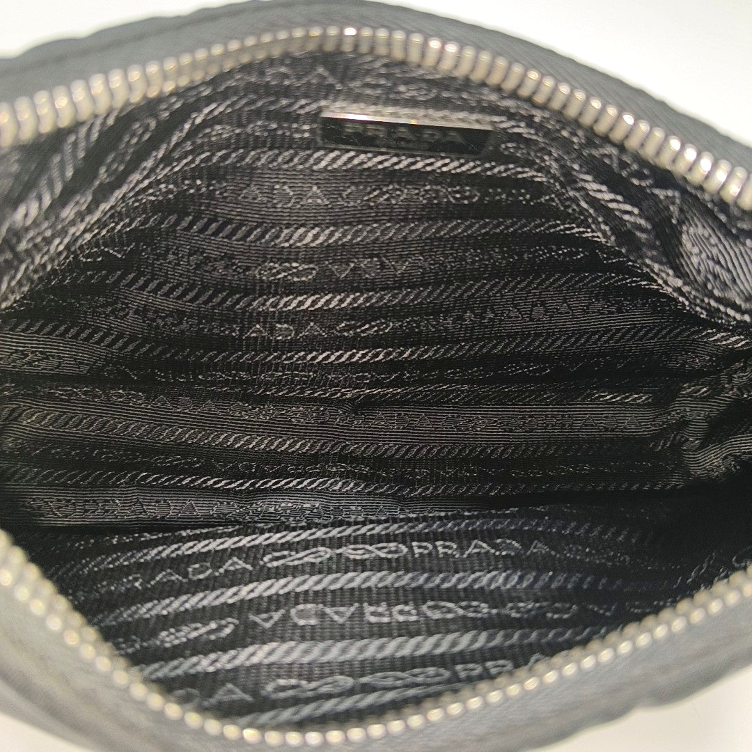 Re-Edition2005 Mini Nylon Black