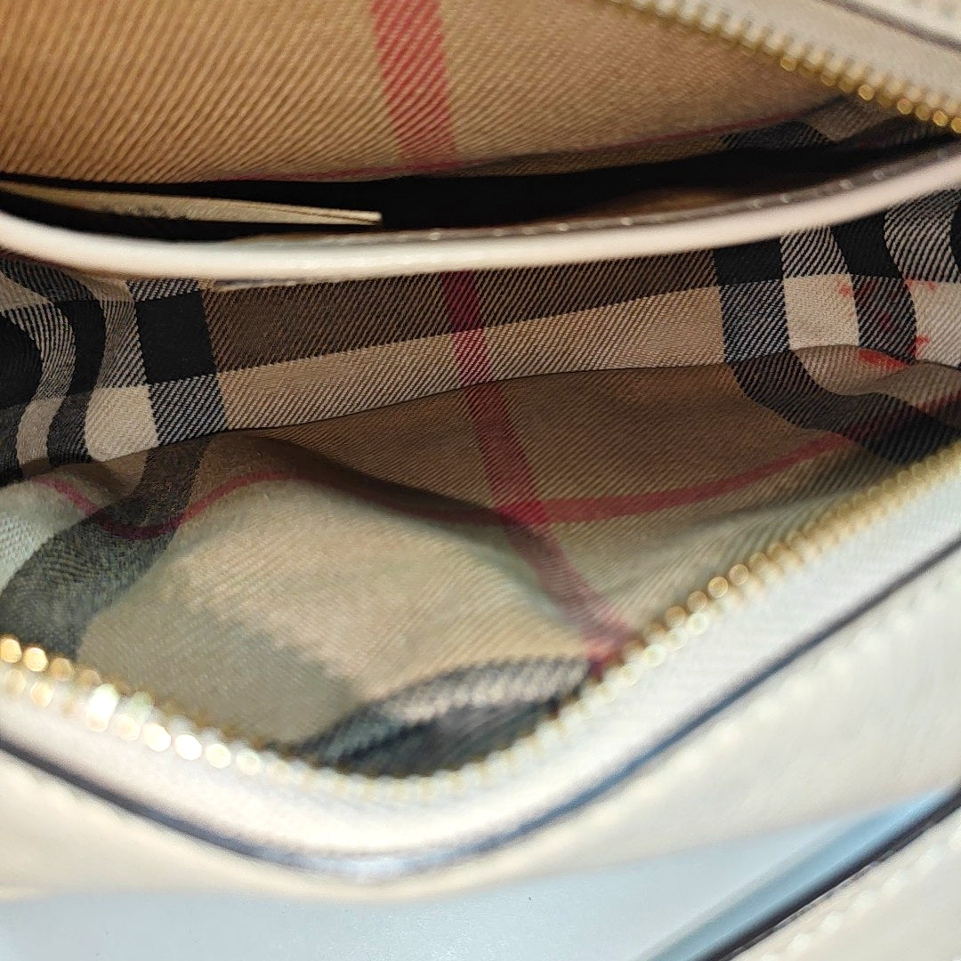 Buckle Calfskin Beige