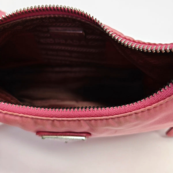 Re-Edition2000 Nylon Pink