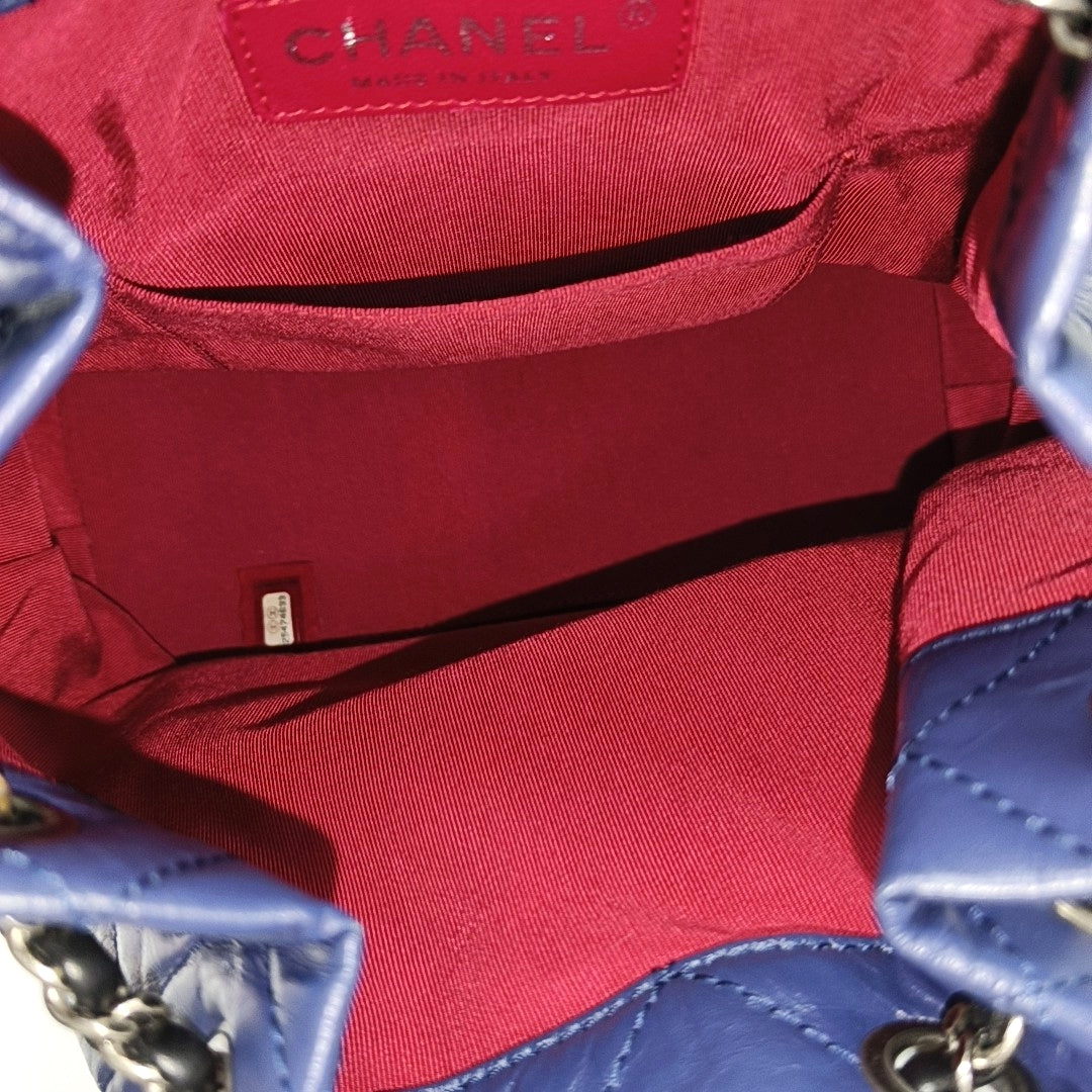 GABRIELLE Small Quilted Calfskin Blue