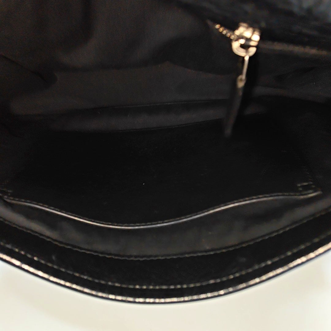 NIKI Medium Chevron Calfskin Black