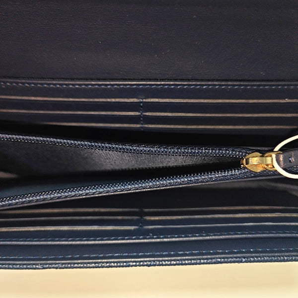 FILIGREE Medium Quilted Grained Calfskin Blue Wallet
