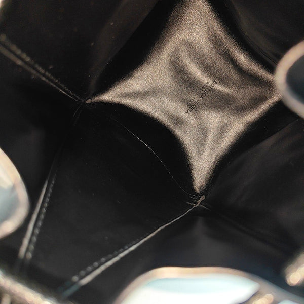 Knot Mini Calfskin Black