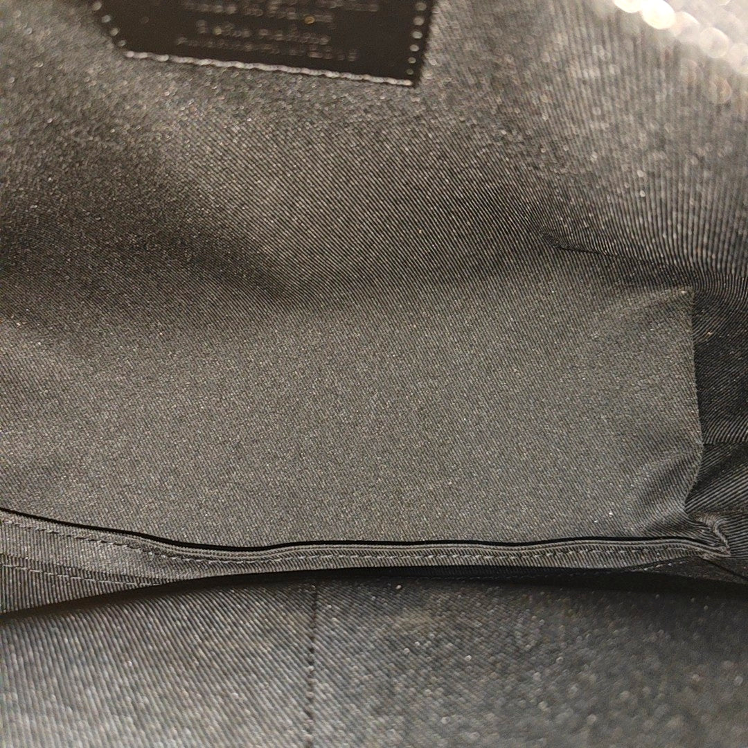 SOFT TRUNK Calfskin Black