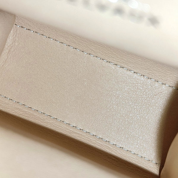 Brillant Leather White Coin Purse
