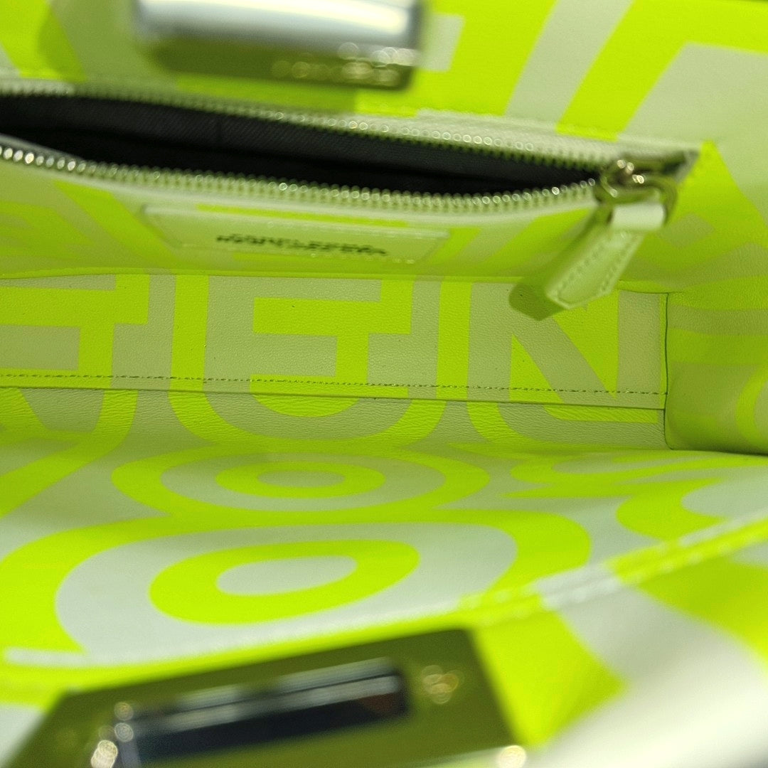 Peekaboo Mini Calfskin White