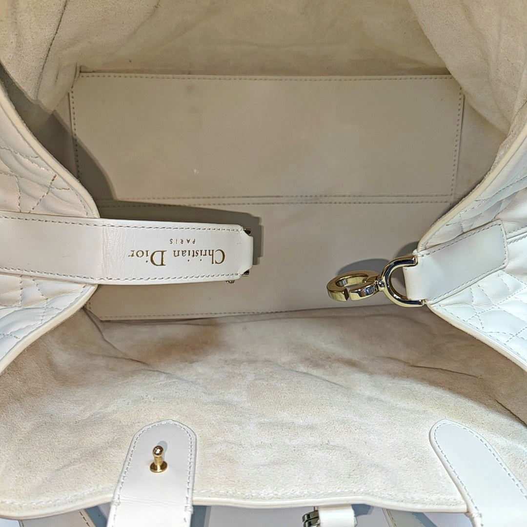 Toujours Medium Cannage Calfskin White