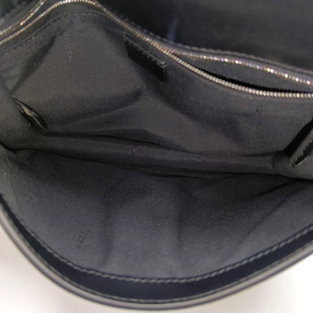 Baguette Medium Calfskin Black