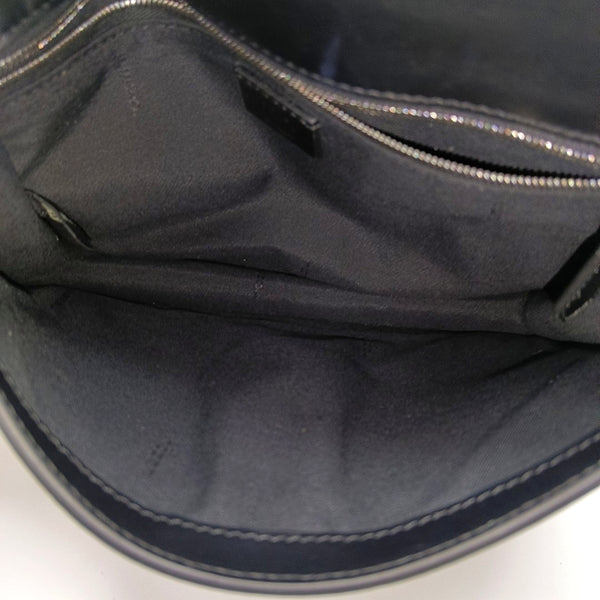 Baguette Medium Calfskin Black