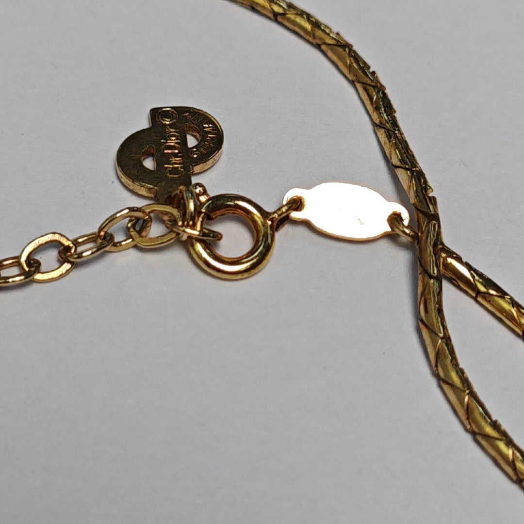 Twist Round Metal Gold Necklace