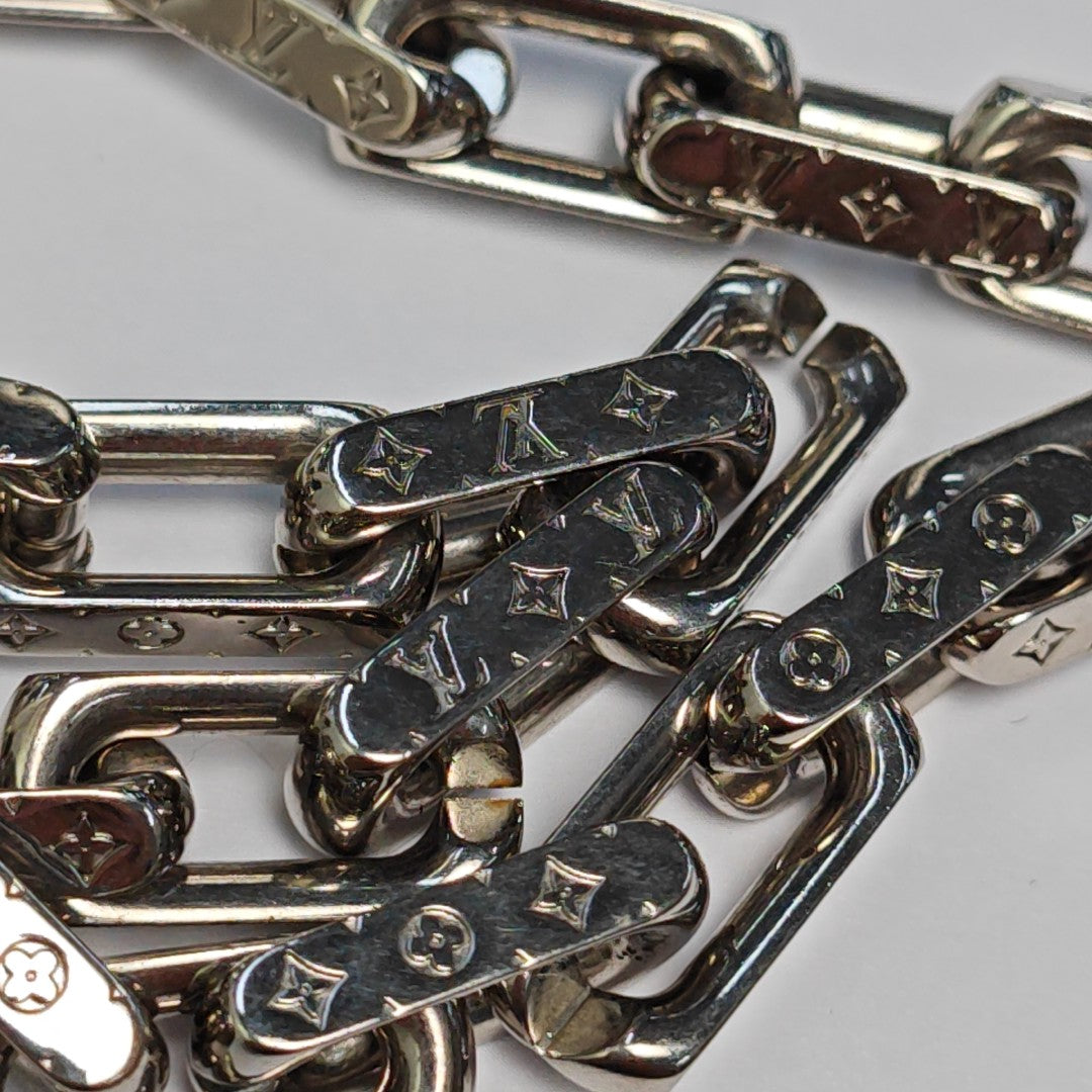 Metal Silver Necklace