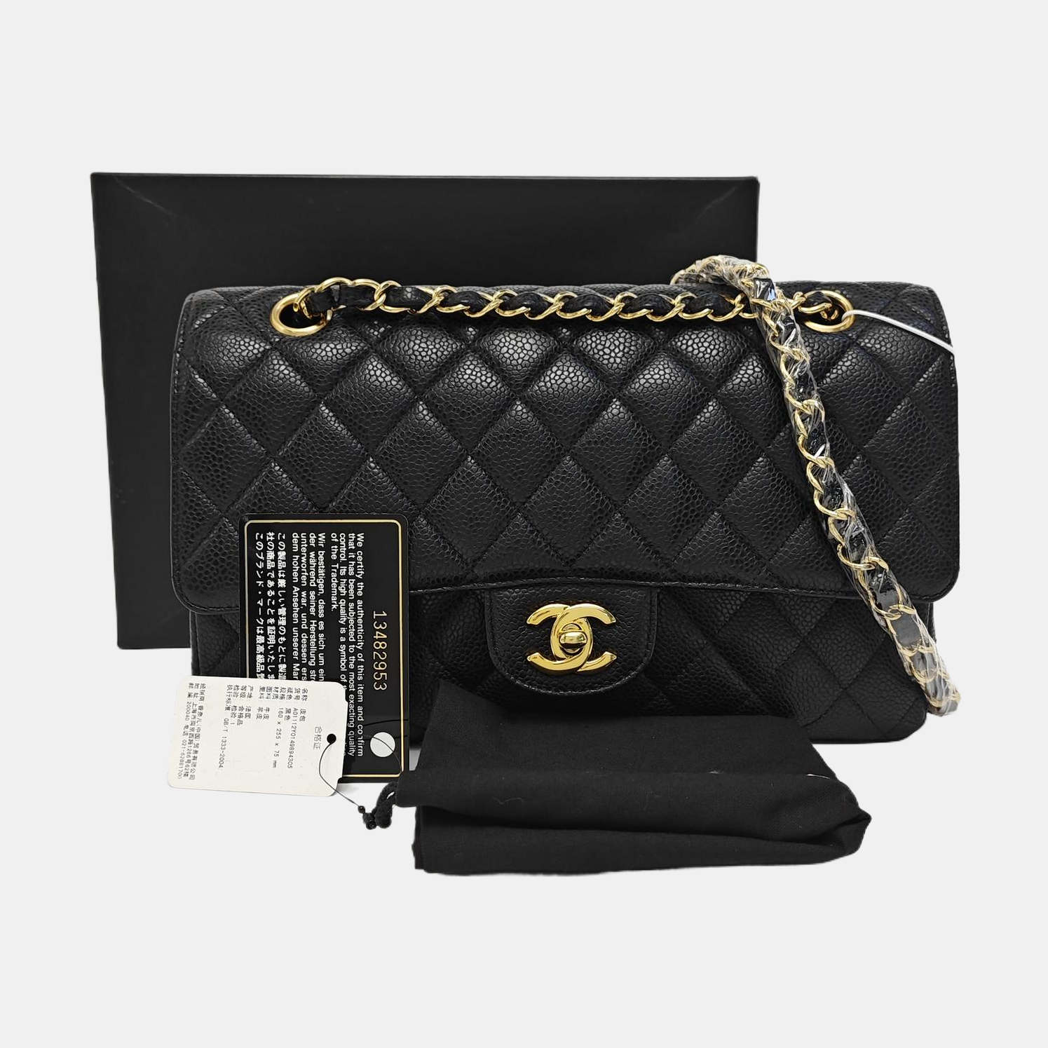 CLASSIC FLAP Medium Quilted Grained Calfskin Black