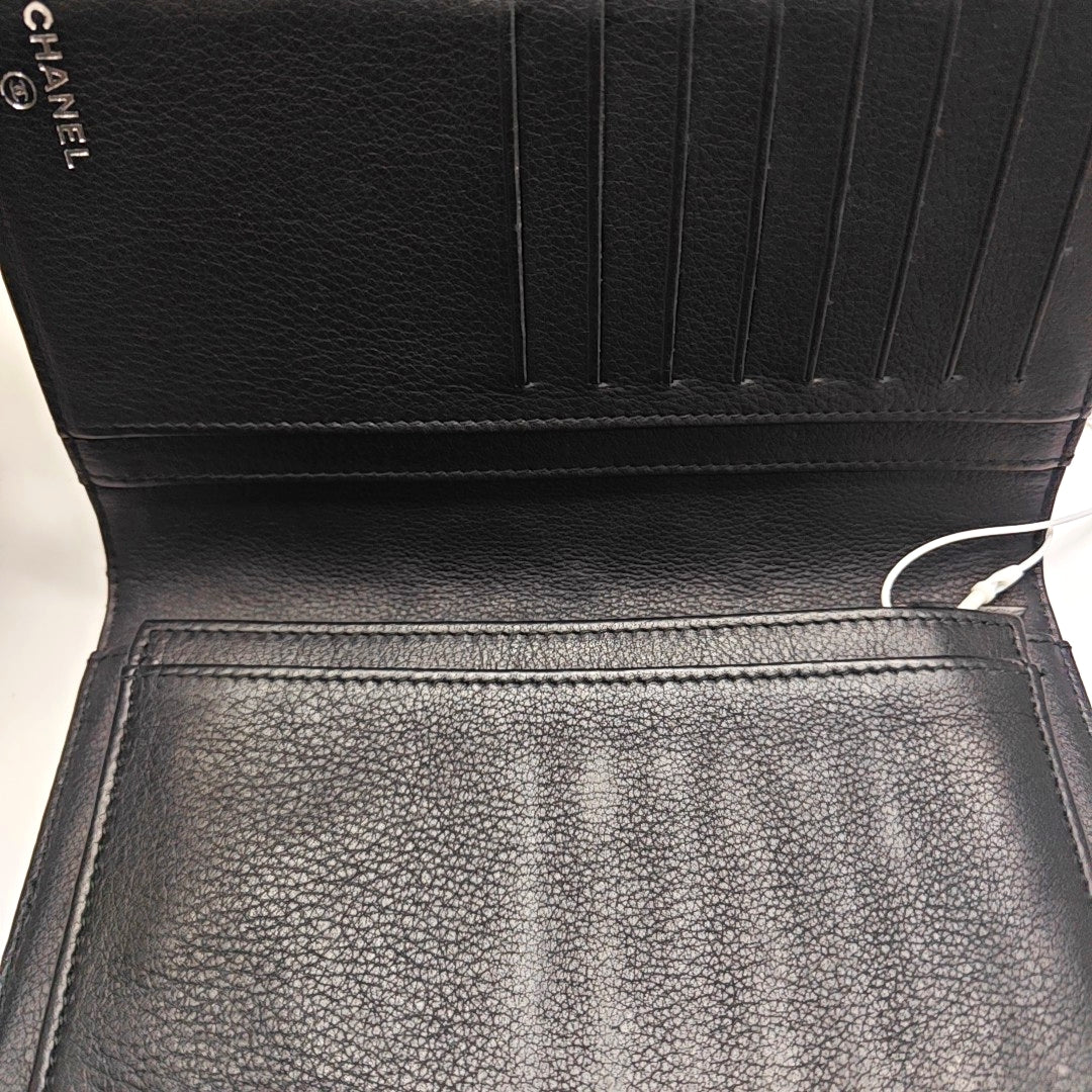 CLASSIC FLAP Mini Quilted Calfskin Black Wallet