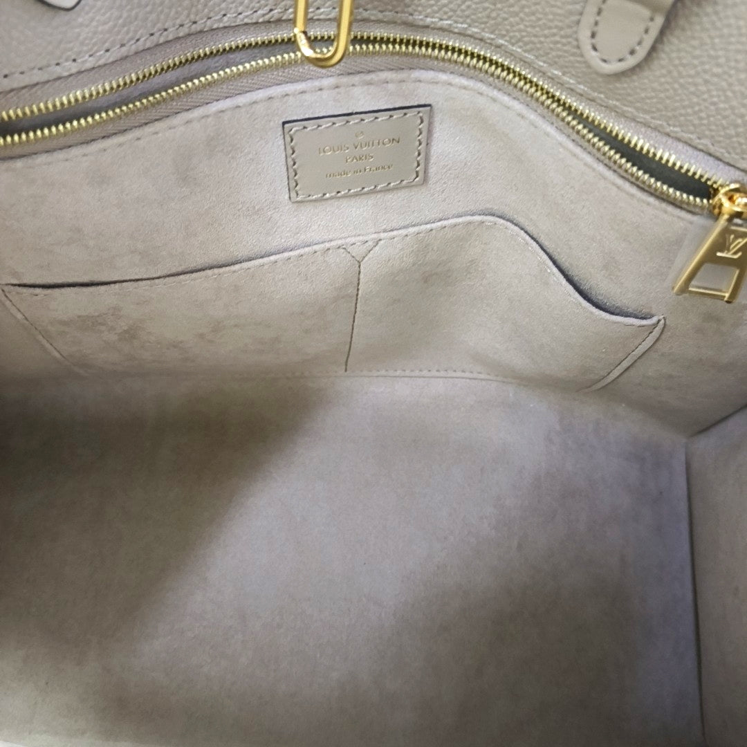 ONTHEGO MM Monogram Calfskin Gray