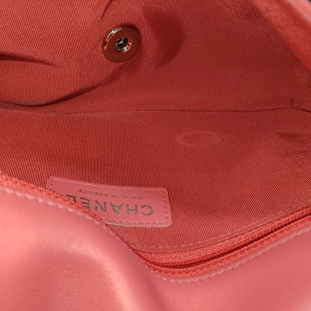 Quilted Calfskin Shoulder Bag Pink