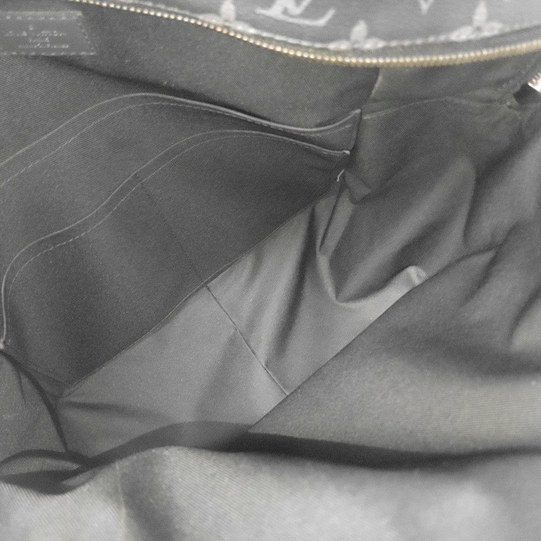 DISCOVERY PM Monogram Coated Canvas Black