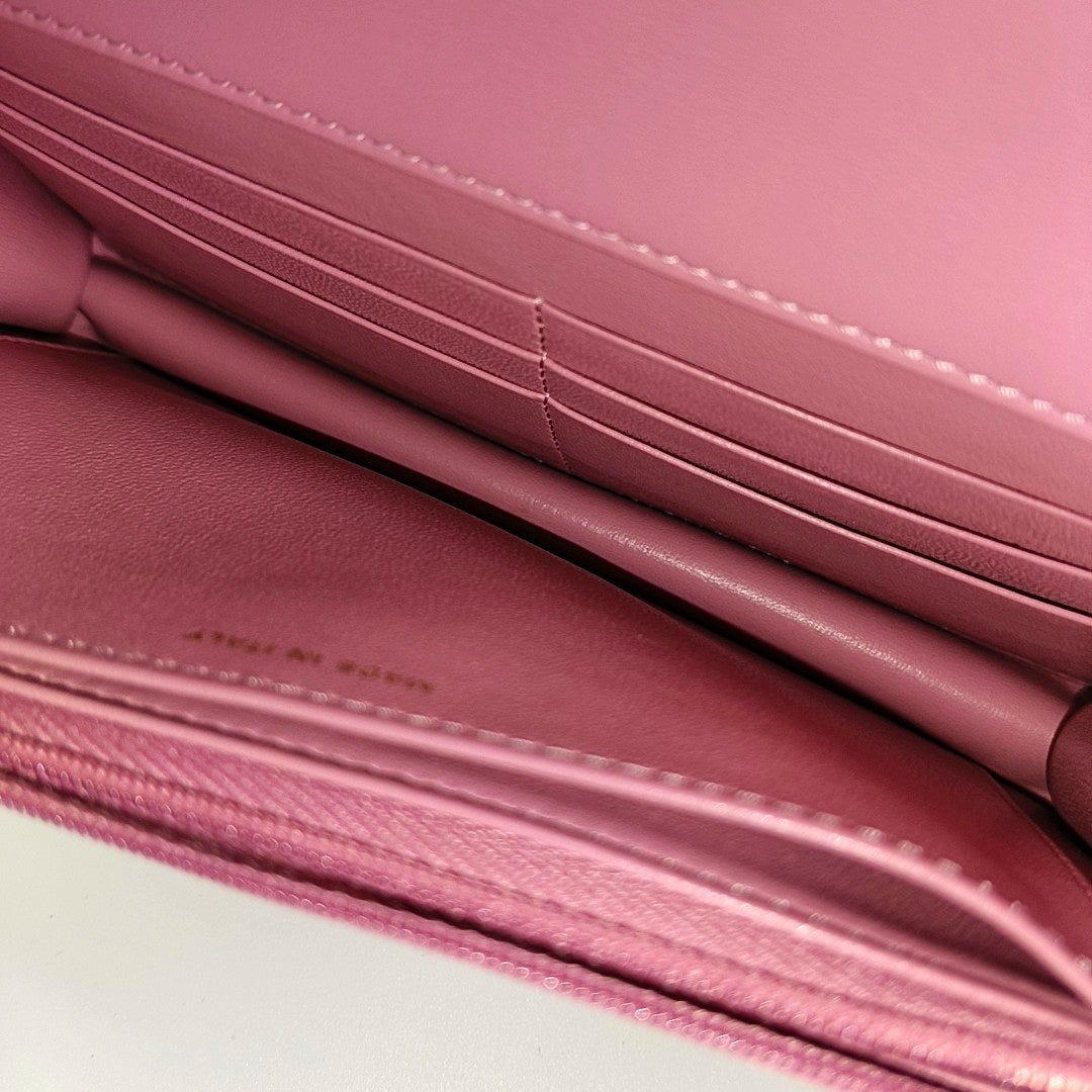 WOC Quilted Lambskin Pink