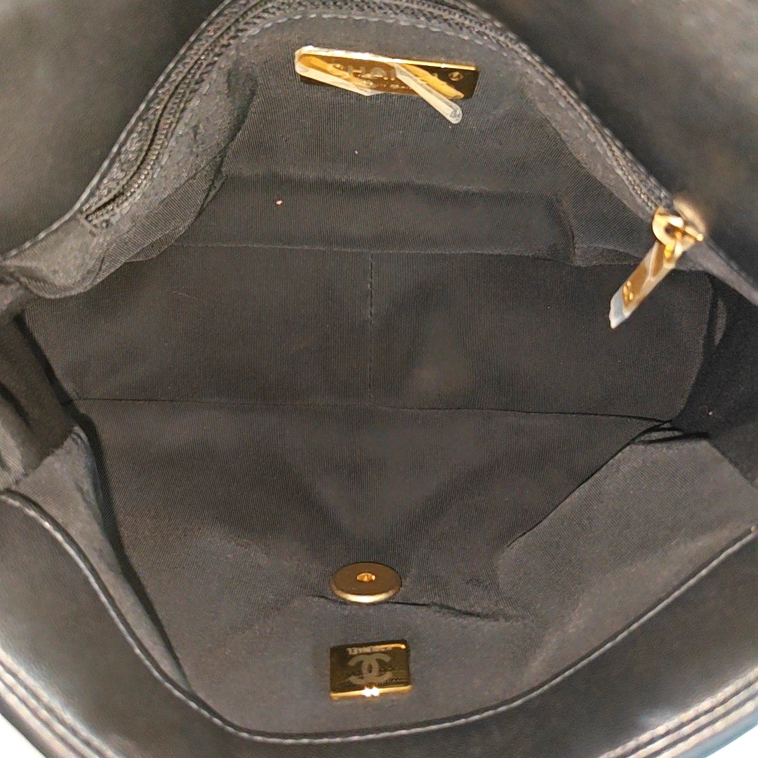 Quilted Lambskin Shoulder Bag Small Black