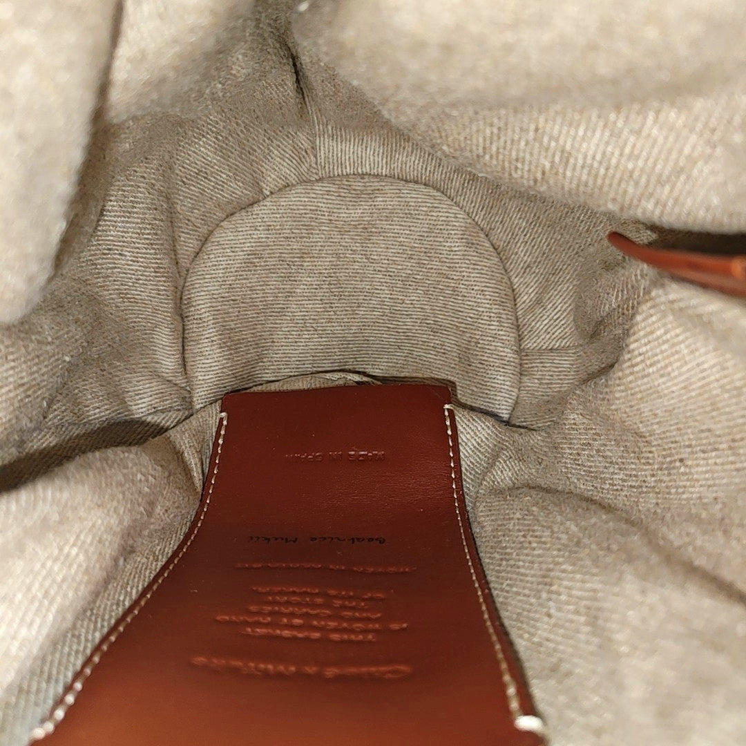 Woody Special Material Brown