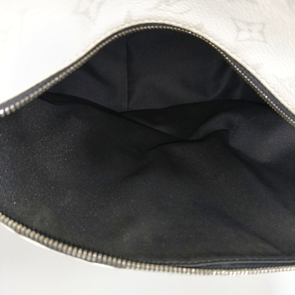DISCOVERY PM Monogram Calfskin White