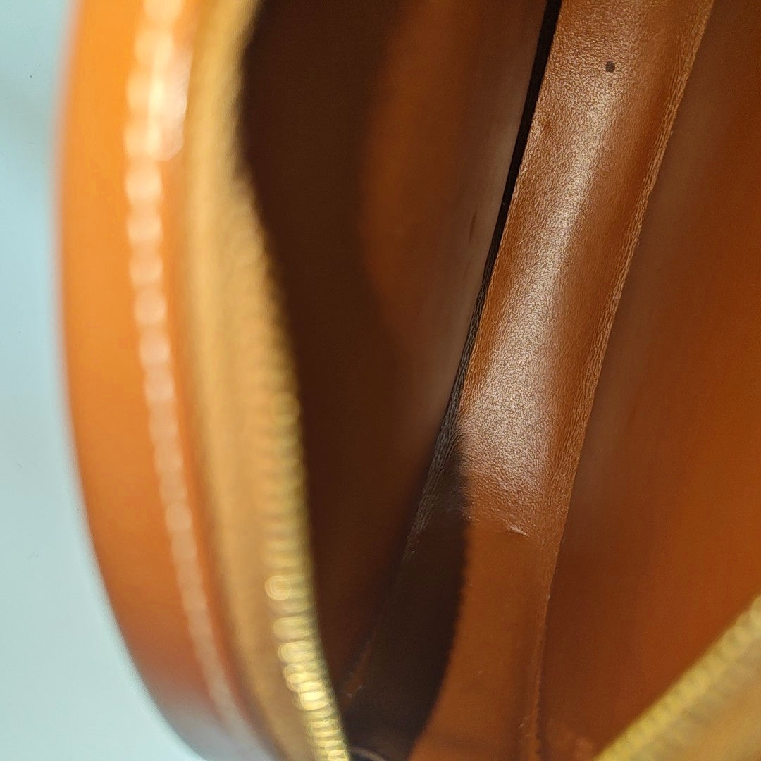 TRIOMPHE Small Calfskin Brown