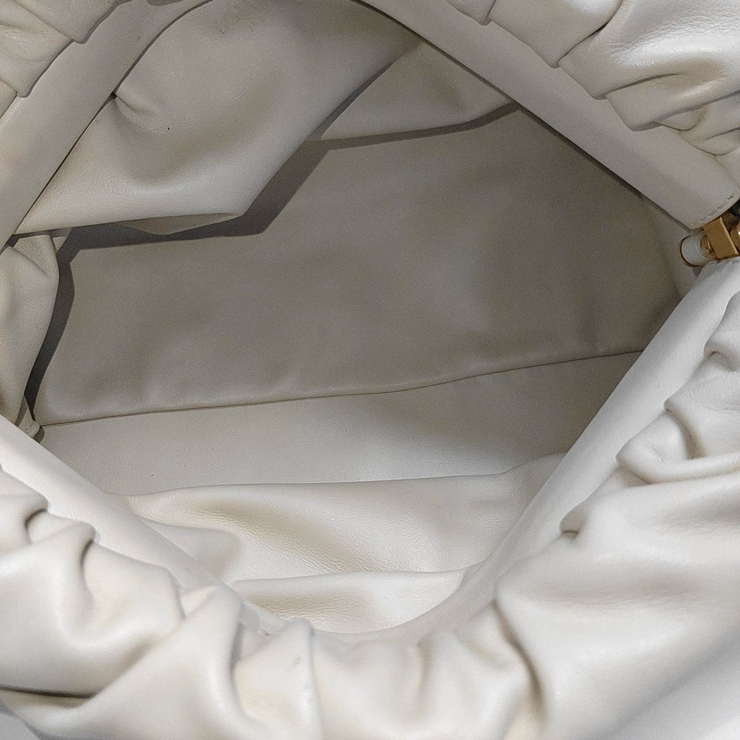 The Pouch Mini Calfskin White