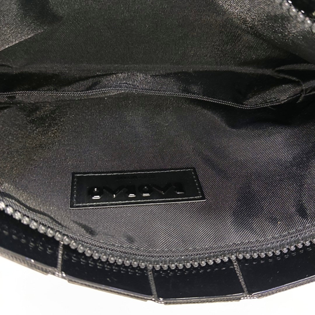 Special Material Clutch Black