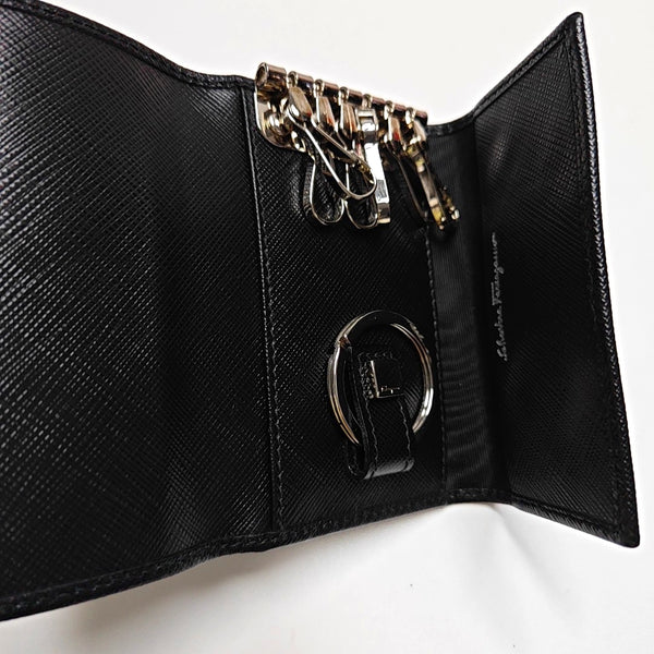 Gancio Calfskin Black Key Pouch