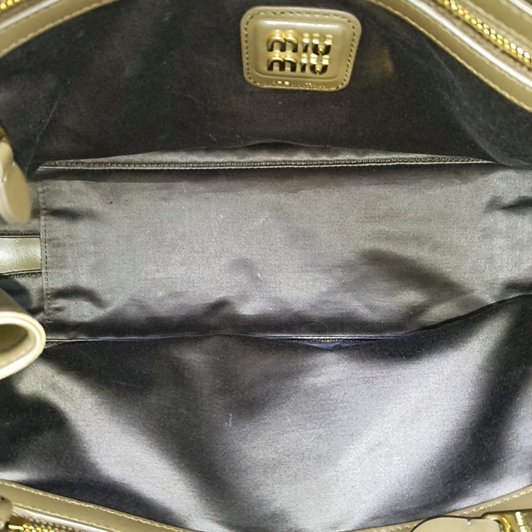 Beau Large Calfskin Gray