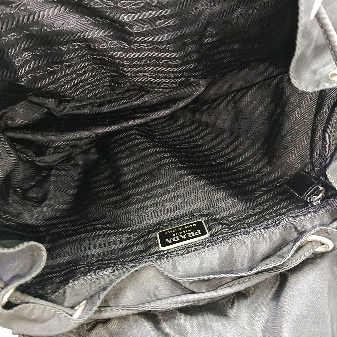 Re-Nylon Medium Nylon Black