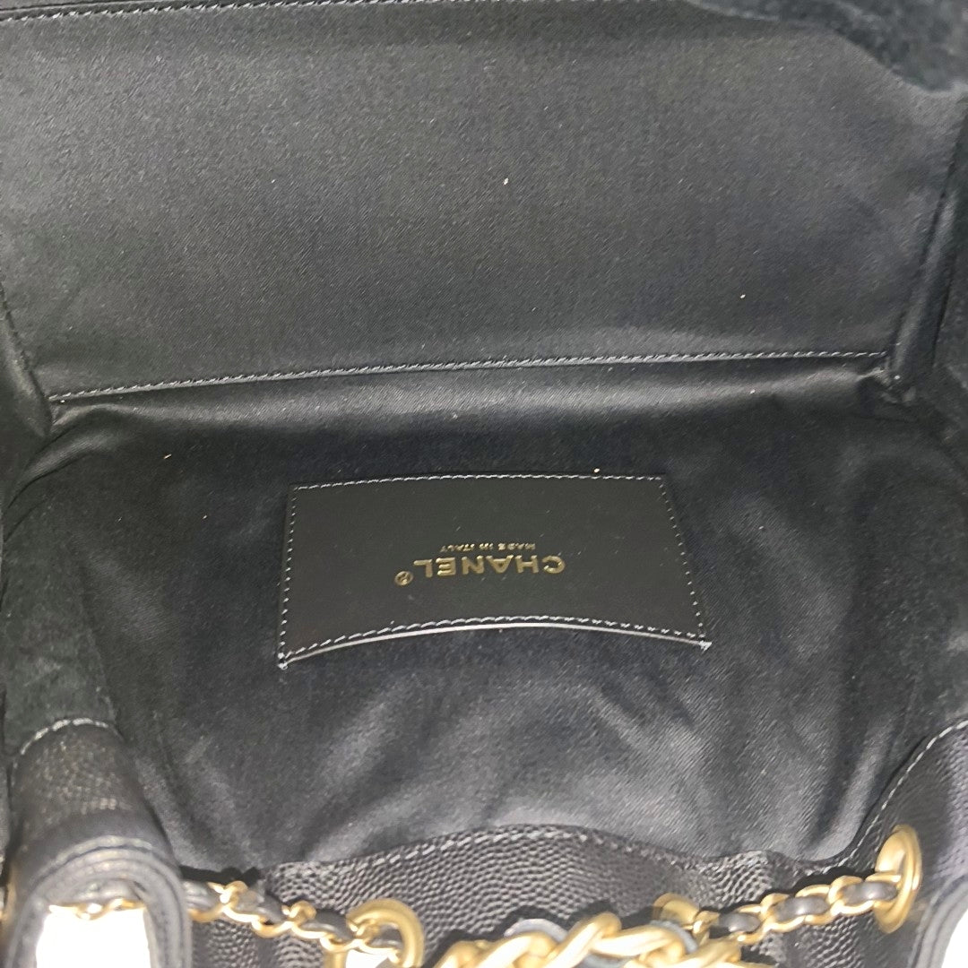 CHANEL 25 Small Quilted Grained Calfskin Black