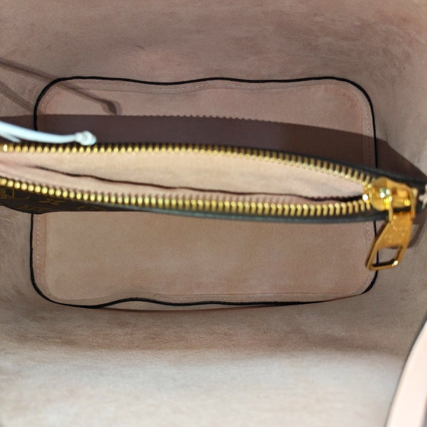 NÉONOÉ MM Monogram Coated Canvas Brown