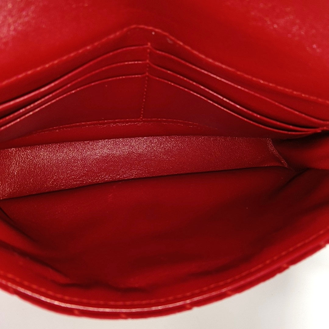 BB Velvet Red