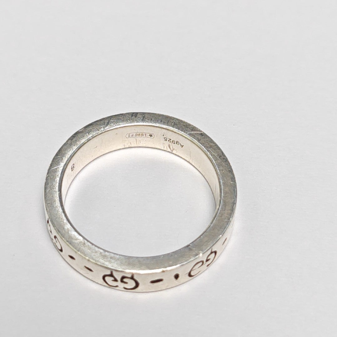 925 Sterling Silver Ring HK 8