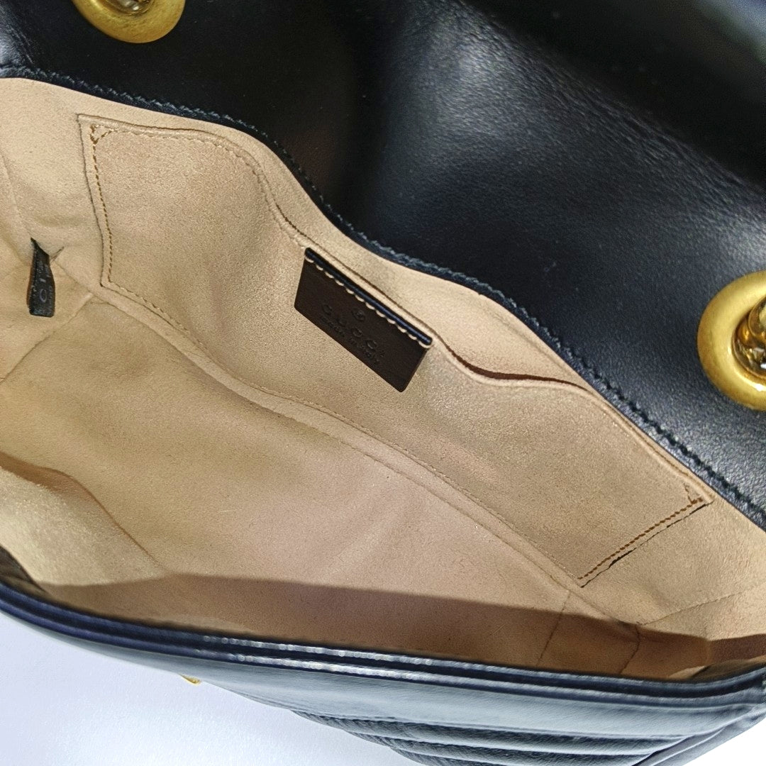 GG Marmont Small Quilted Calfskin Black