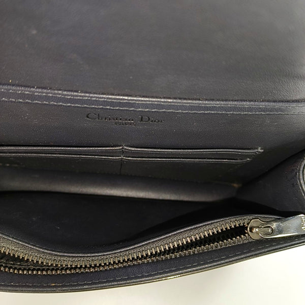 Authenticated pre-owned  Diorama Cannage Calfskin Gray - Crossbody Bag at Looply
