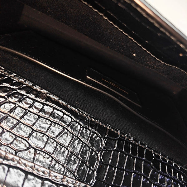MANHATTAN Small Calfskin Black