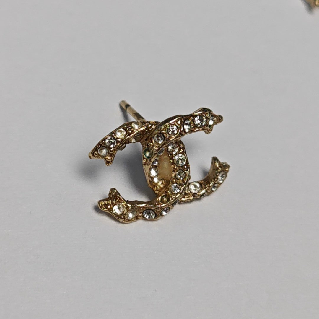 Metal Gold Stud Earrings