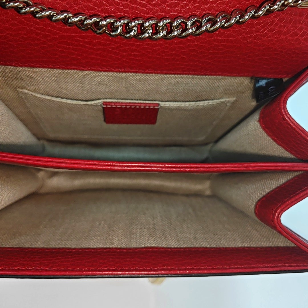 Interlocking G Small Calfskin Red