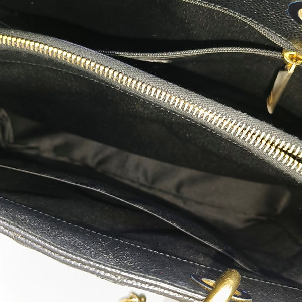 CHANEL GST Large Quilted Grained Calfskin Black