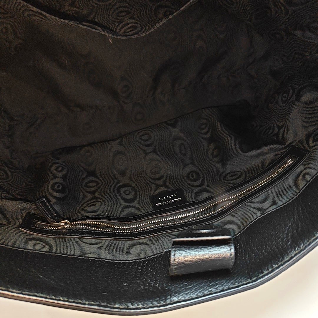 Canvas Black