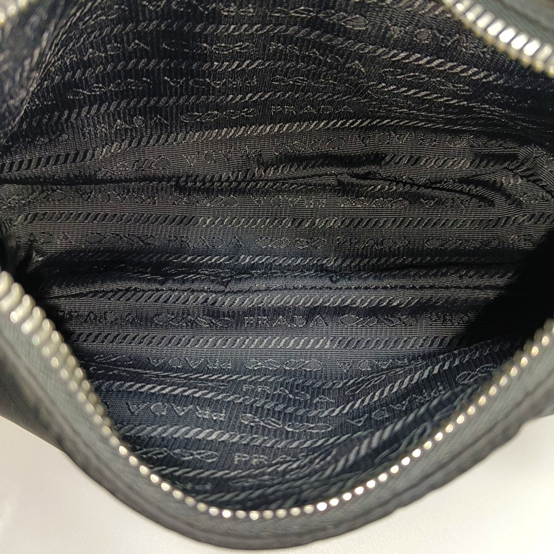 Re-Edition2005 Nylon Black