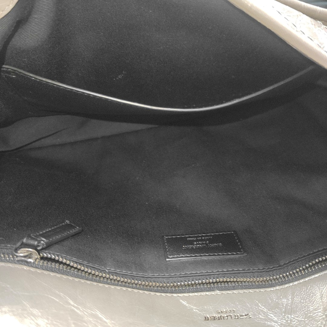NIKI Large Chevron Calfskin Gray