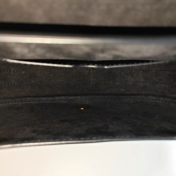 Bobby Medium Calfskin Black