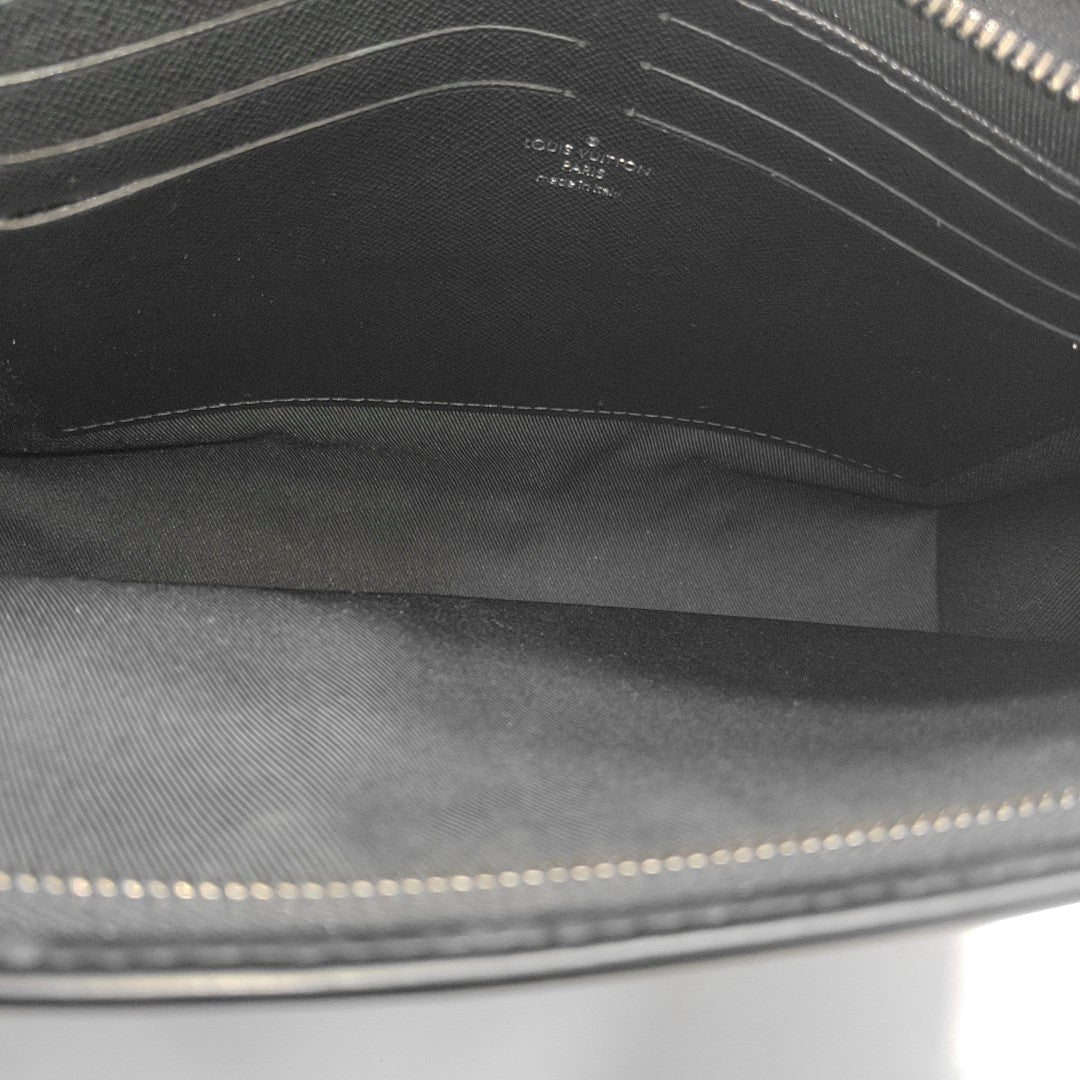 Pochette Voyag MM Monogram Coated Canvas Black