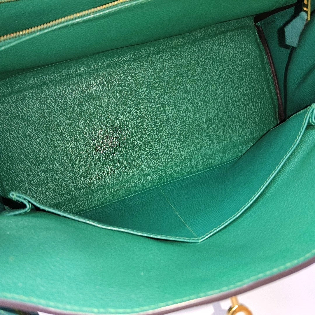 Kelly 28 Togo Green