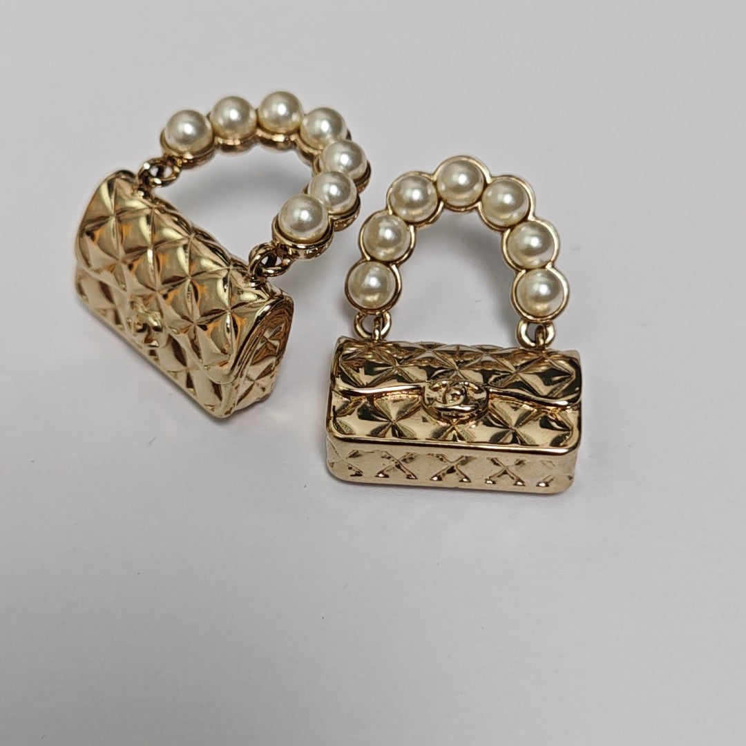 Metal Gold Stud Earrings