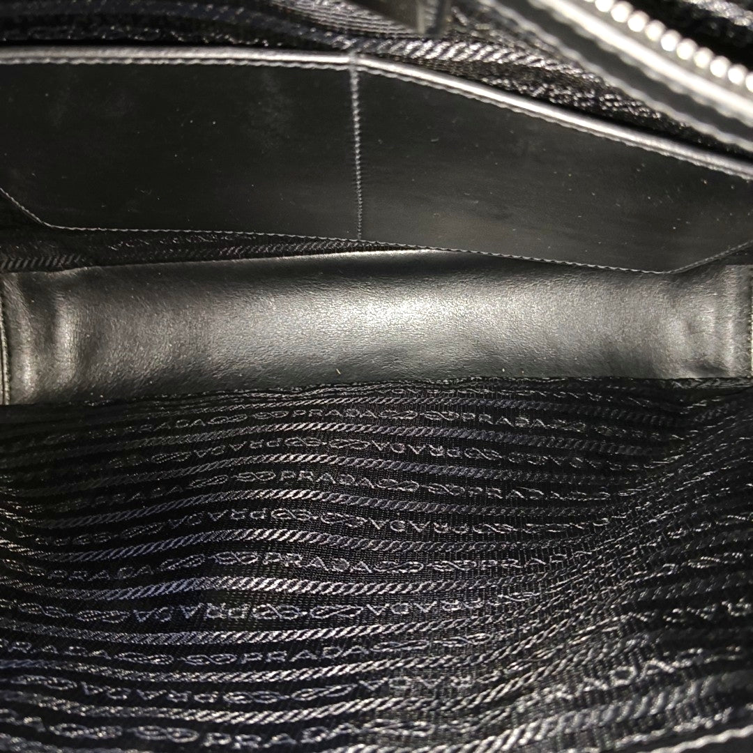 Saffiano Calfskin Shoulder Bag Black